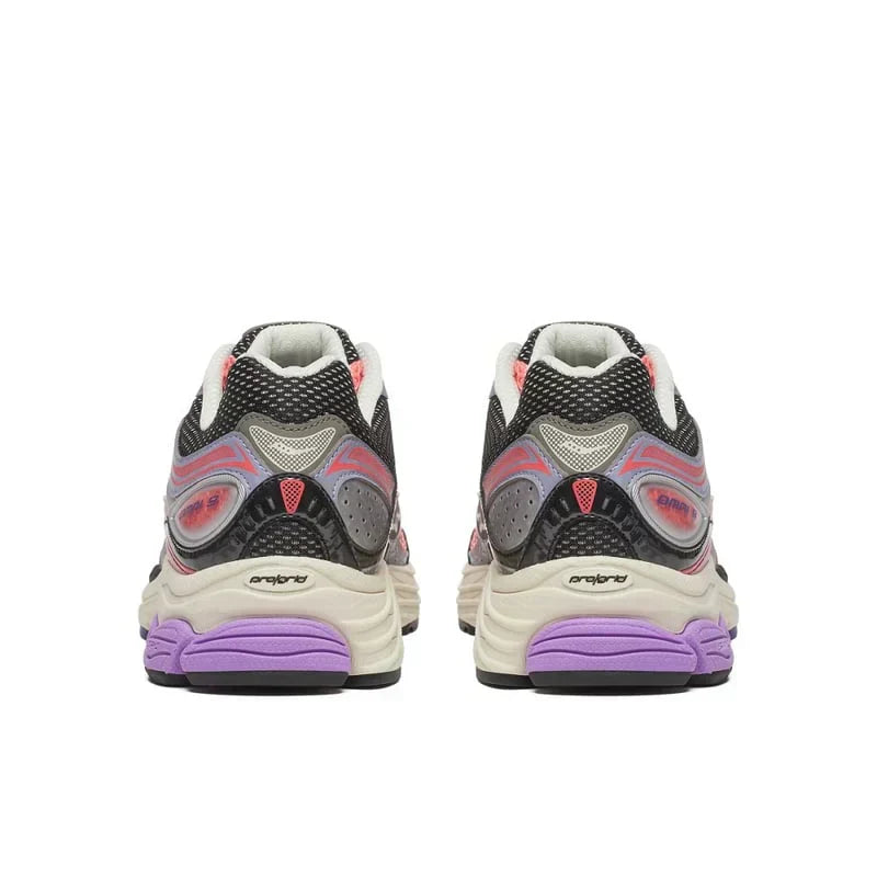 SAUCONY PROGRID OMNI 9