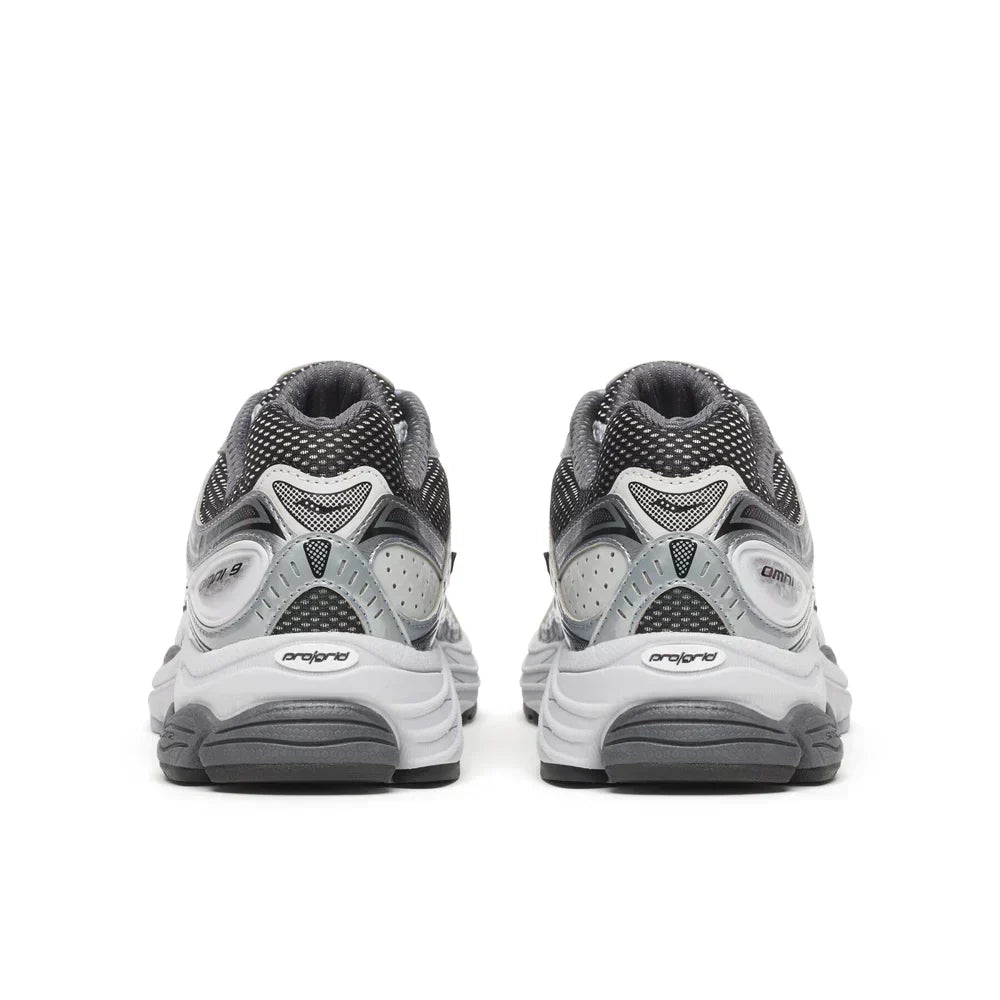SAUCONY PROGRID OMNI 9